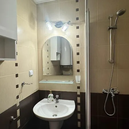 Apartment Bratanov Siana 5