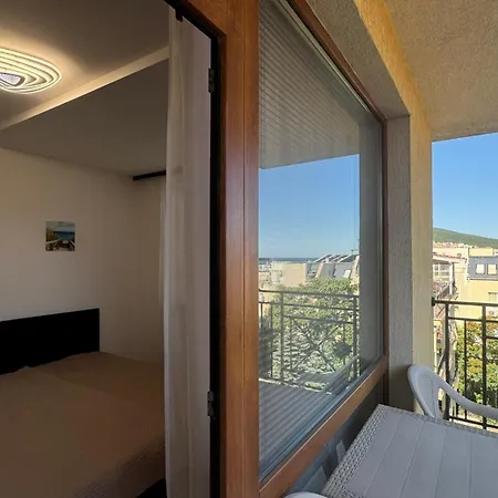 Apartment Bratanov Siana 5 Sveti Vlas